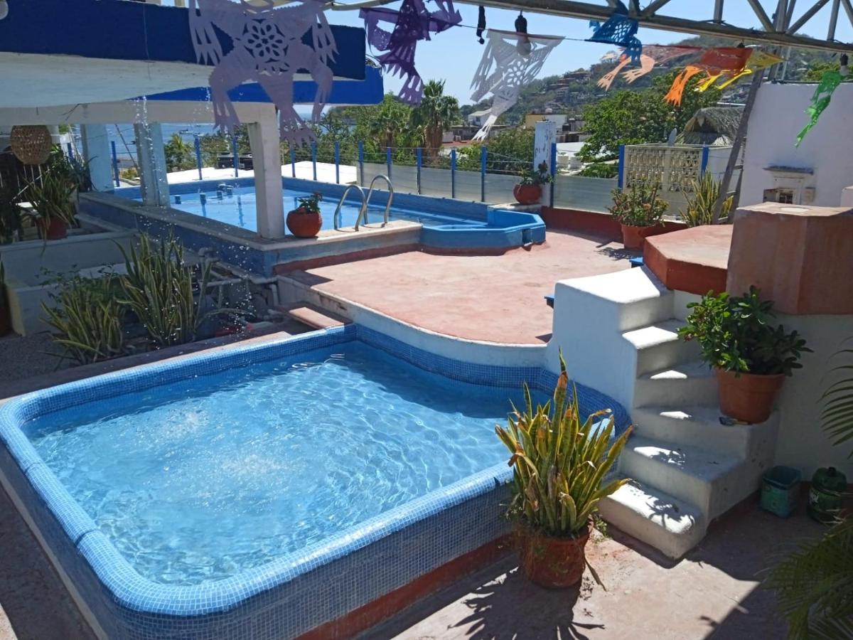 Hotel Corona Zihua Zihuatanejo Exteriör bild