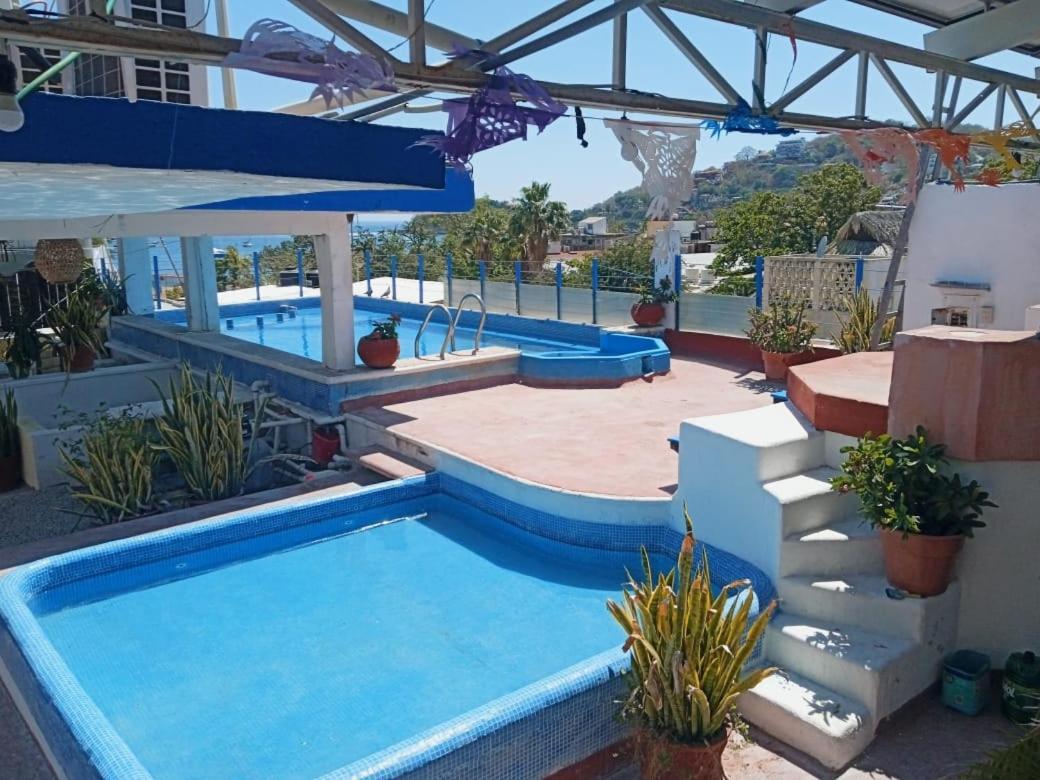 Hotel Corona Zihua Zihuatanejo Exteriör bild