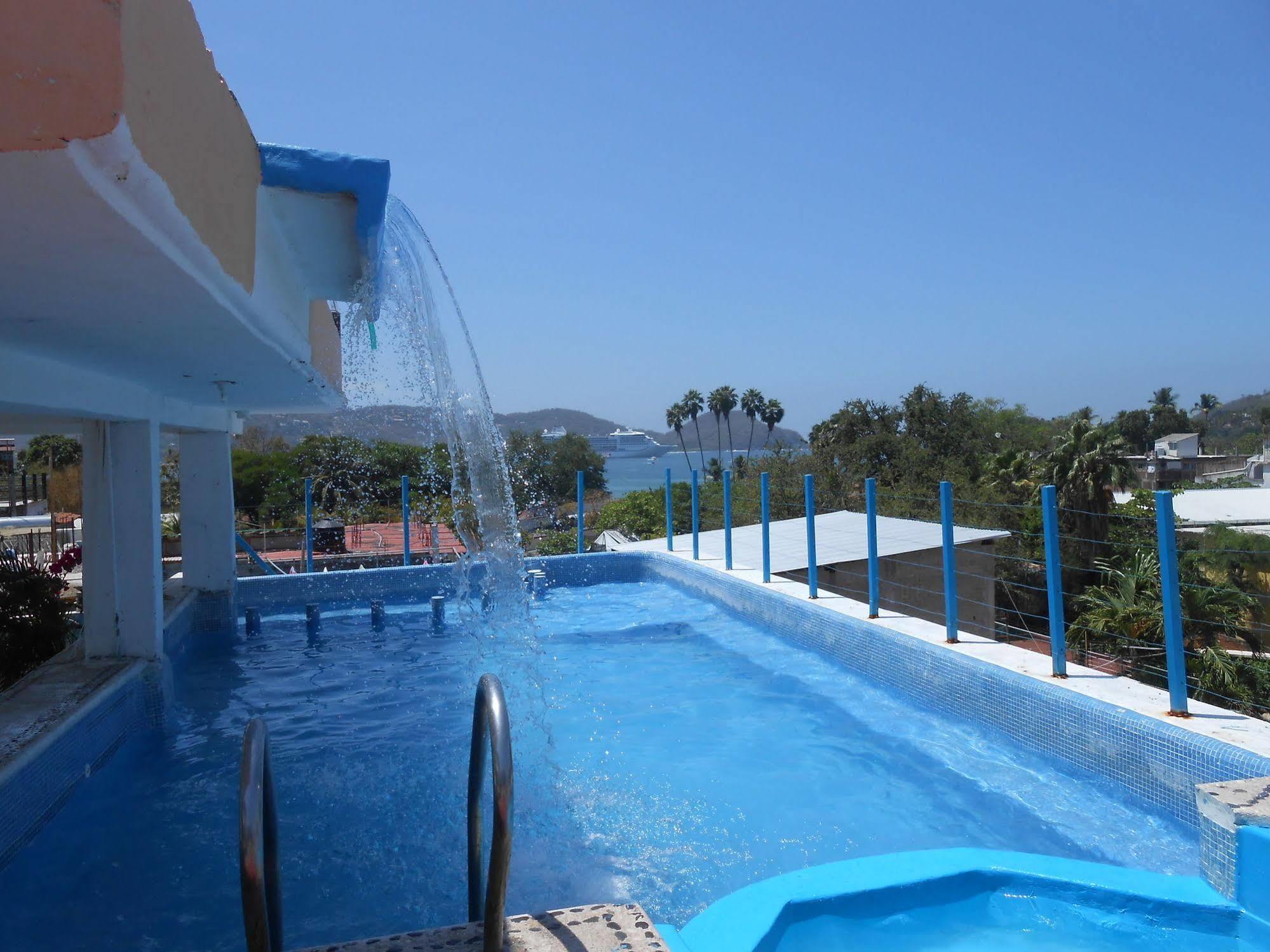 Hotel Corona Zihua Zihuatanejo Exteriör bild